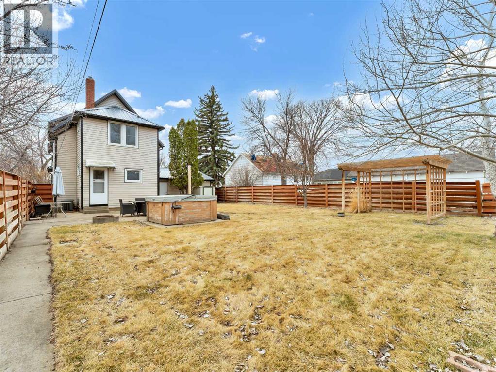 102 4 Street Sw, Medicine Hat, Alberta  T1A 4E3 - Photo 32 - A2298810