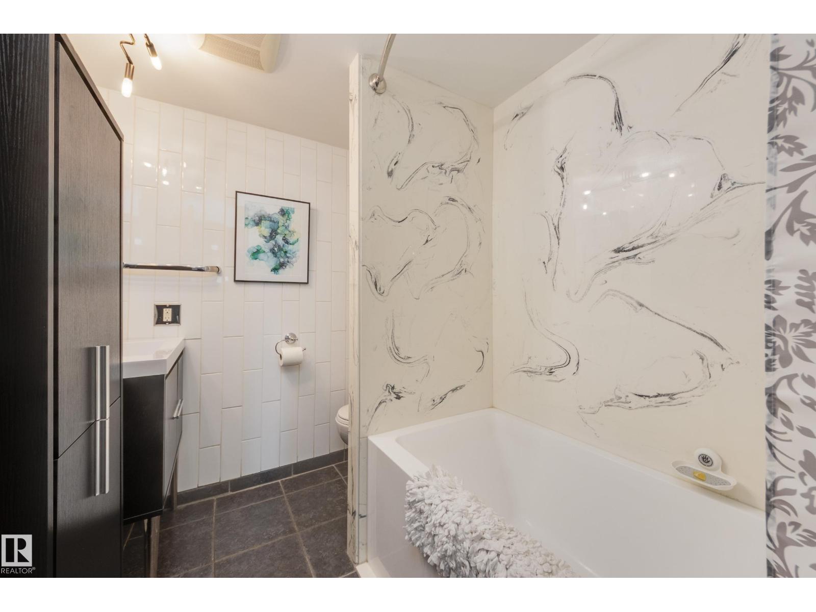 #1001 9909 110 St Nw, Edmonton, Alberta  T5K 2E5 - Photo 20 - E4482390