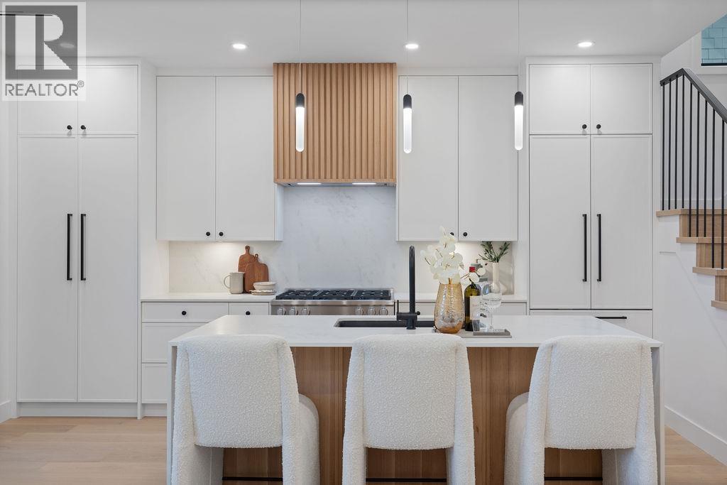 1 2846 W 12th Avenue, Vancouver, British Columbia  V6K 2P9 - Photo 3 - R3098098