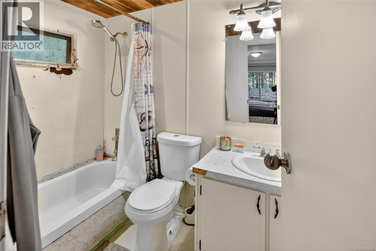 1208 North Rd, Gabriola Island, British Columbia  V0R 1X3 - Photo 22 - 1032848