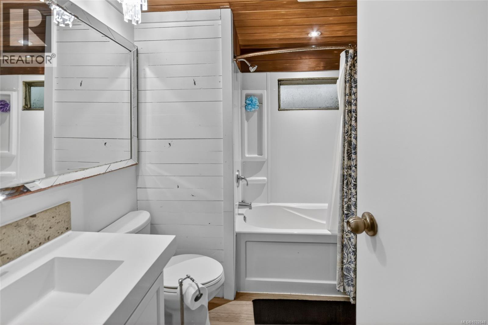 1208 North Rd, Gabriola Island, British Columbia  V0R 1X3 - Photo 26 - 1032848