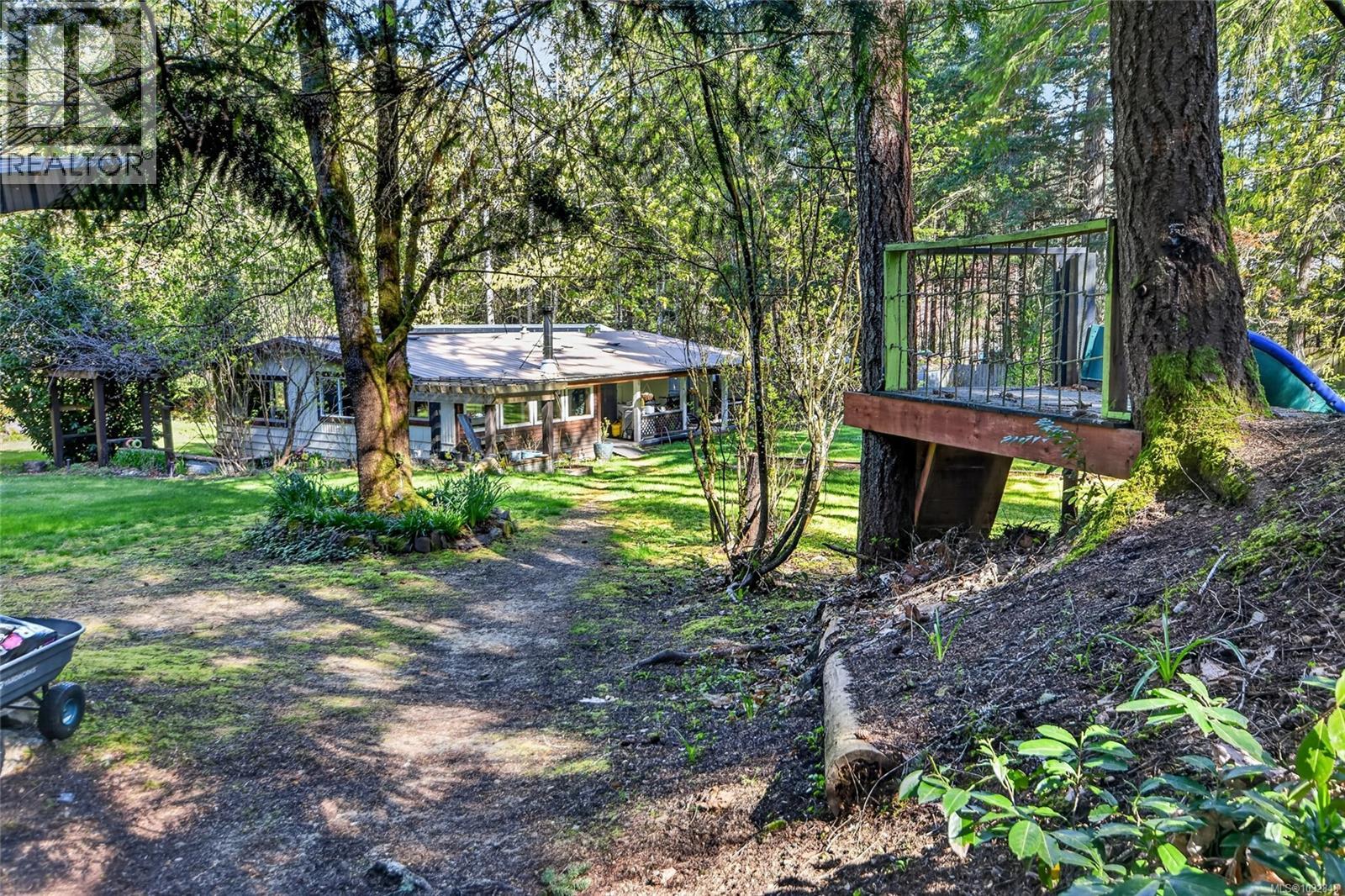 1208 North Rd, Gabriola Island, British Columbia  V0R 1X3 - Photo 49 - 1032848