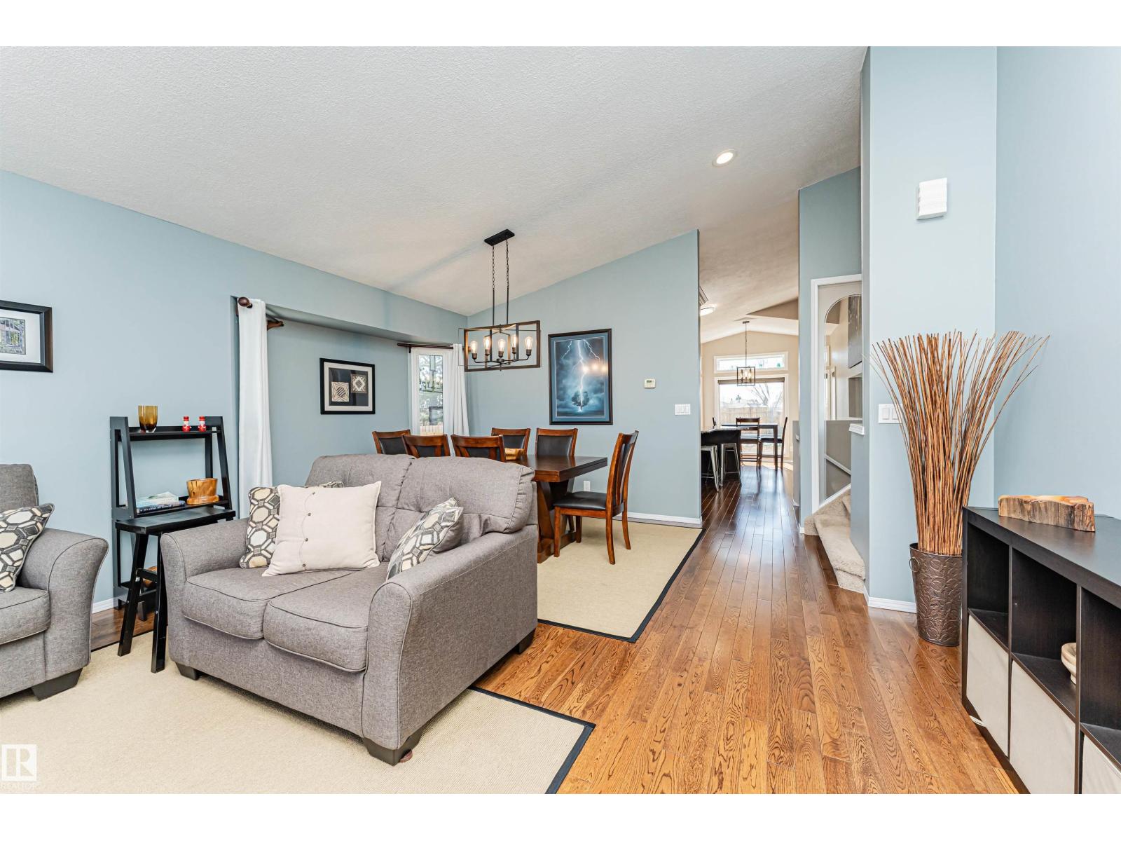 8709 102 Av, Morinville, Alberta  T8R 1B7 - Photo 11 - E4483336