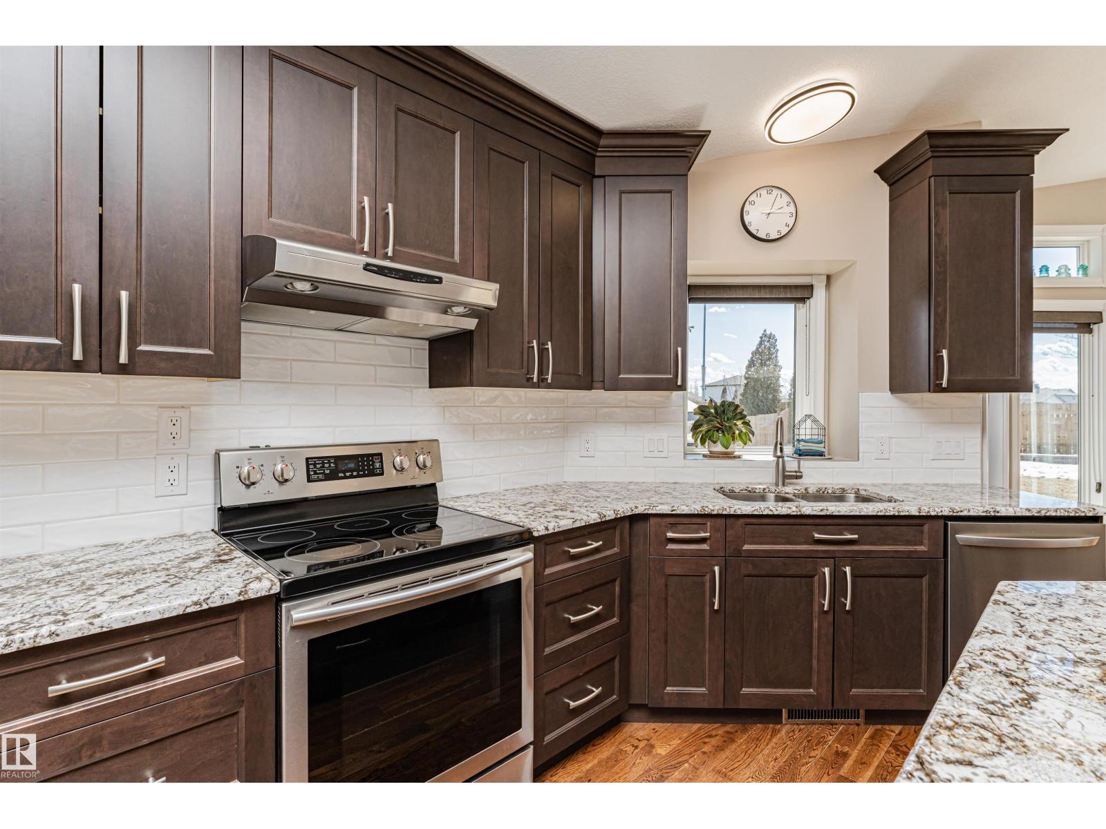 8709 102 Av, Morinville, Alberta  T8R 1B7 - Photo 17 - E4483336