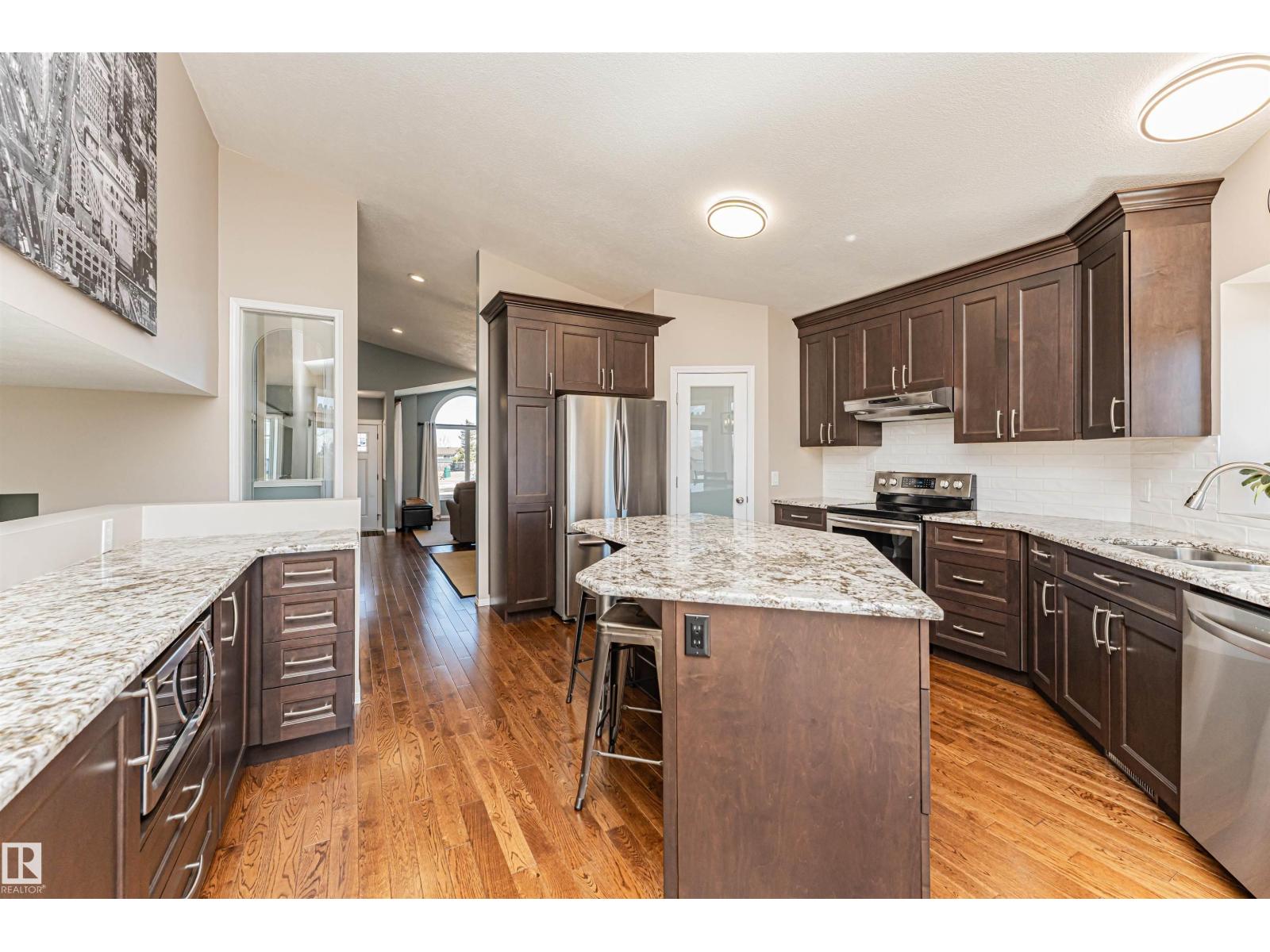 8709 102 Av, Morinville, Alberta  T8R 1B7 - Photo 19 - E4483336