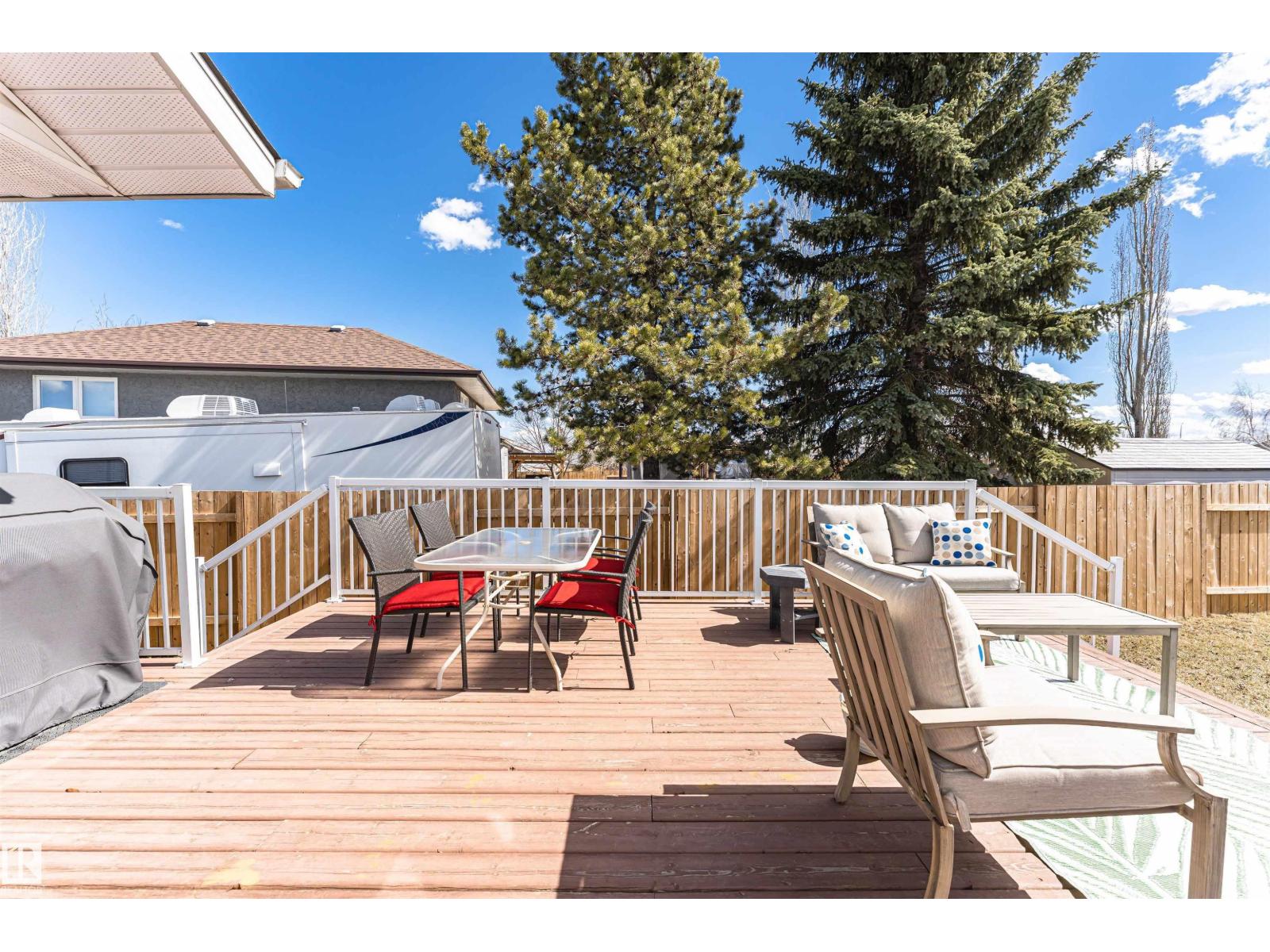 8709 102 Av, Morinville, Alberta  T8R 1B7 - Photo 56 - E4483336