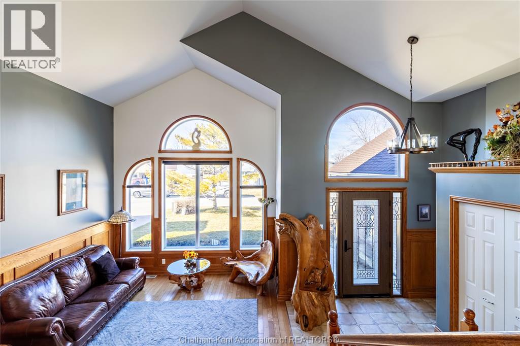 136 Mousseau Crescent, Belle River, Ontario  N8L 0M6 - Photo 11 - 26008781