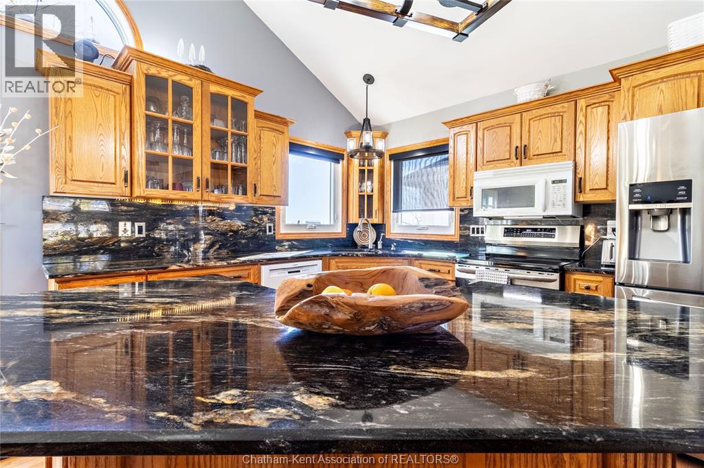 136 Mousseau Crescent, Belle River, Ontario  N8L 0M6 - Photo 15 - 26008781