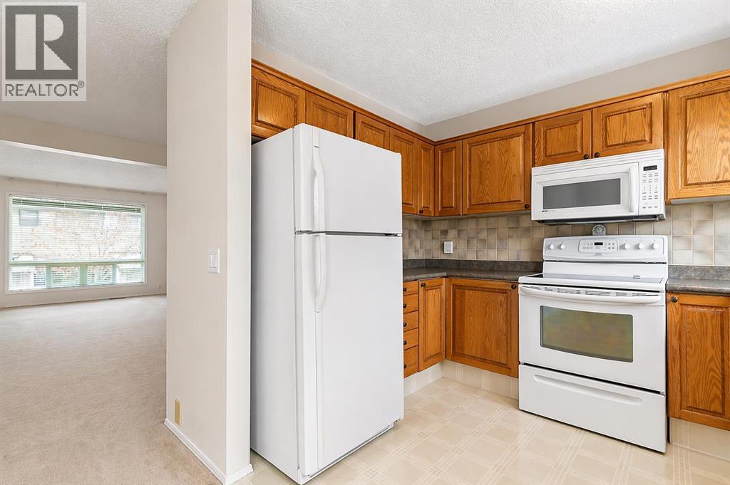 32, 5019 46 Avenue SW, Calgary, Alberta  T3E 6R1 - Photo 8 - A2293736