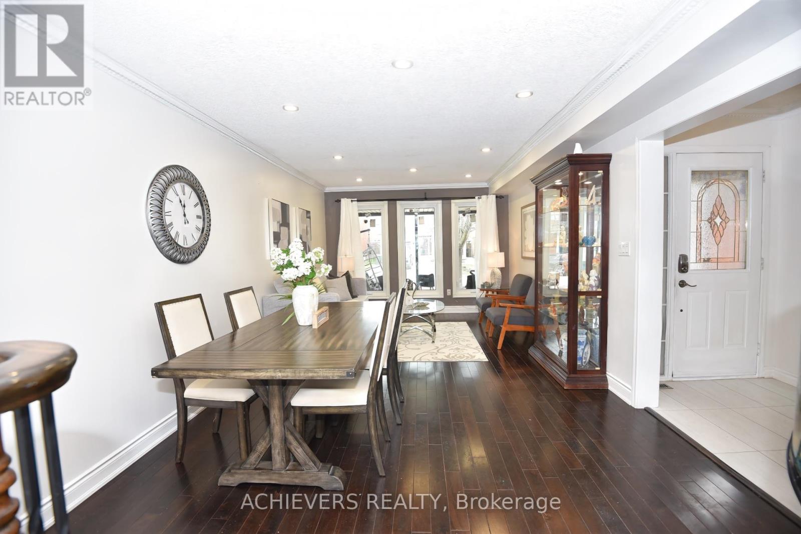 77 Thorpe Crescent, Brampton, Ontario  L7A 1P8 - Photo 11 - W13025494