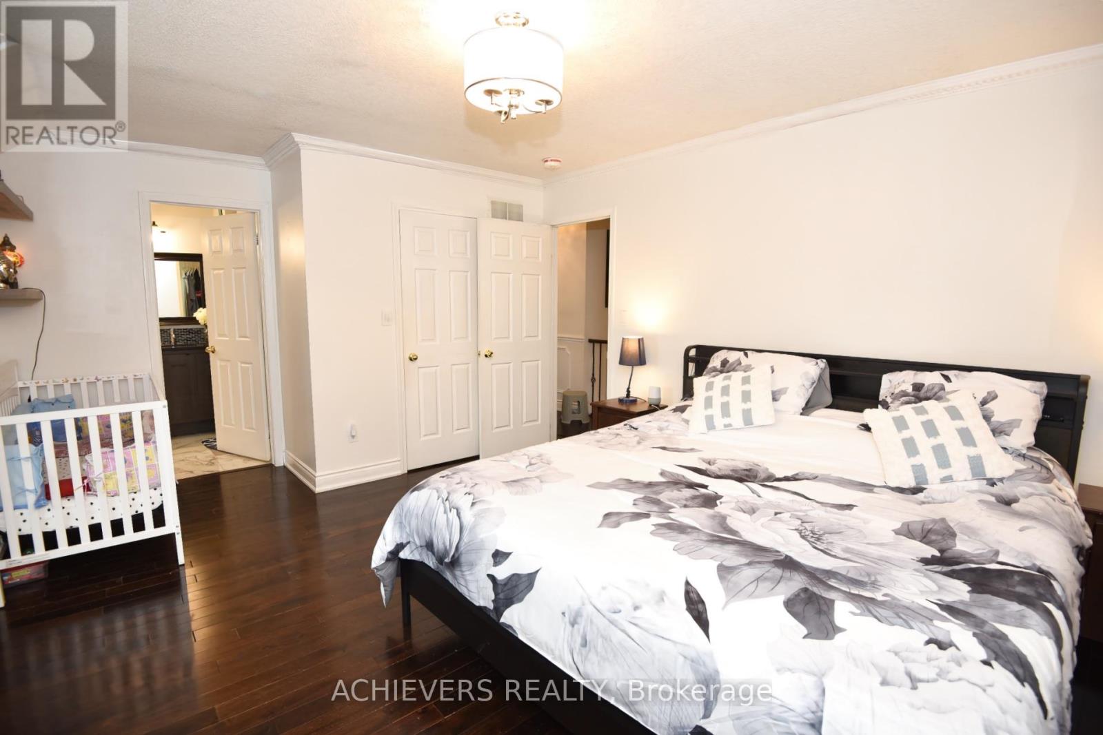 77 Thorpe Crescent, Brampton, Ontario  L7A 1P8 - Photo 29 - W13025494