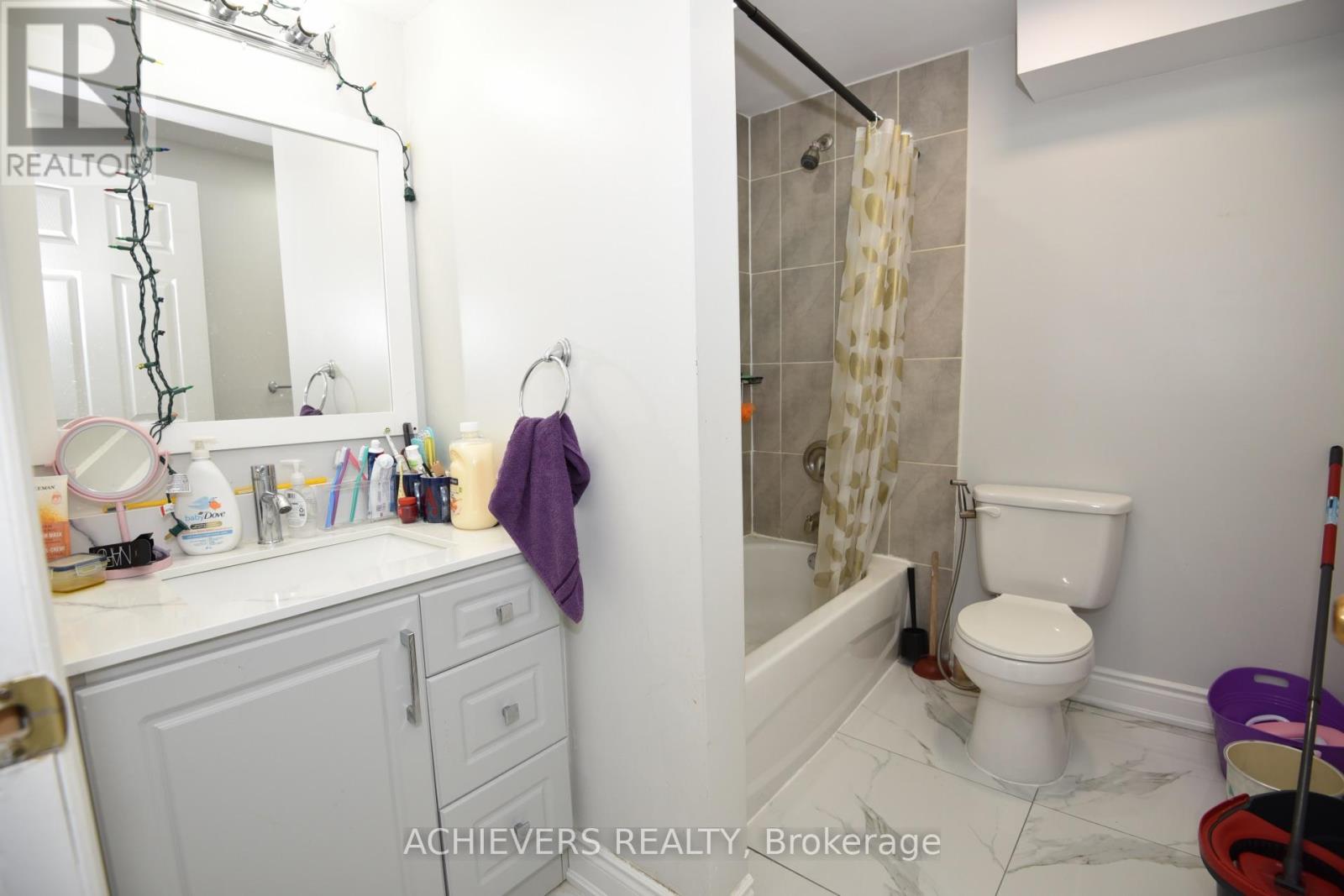 77 Thorpe Crescent, Brampton, Ontario  L7A 1P8 - Photo 41 - W13025494