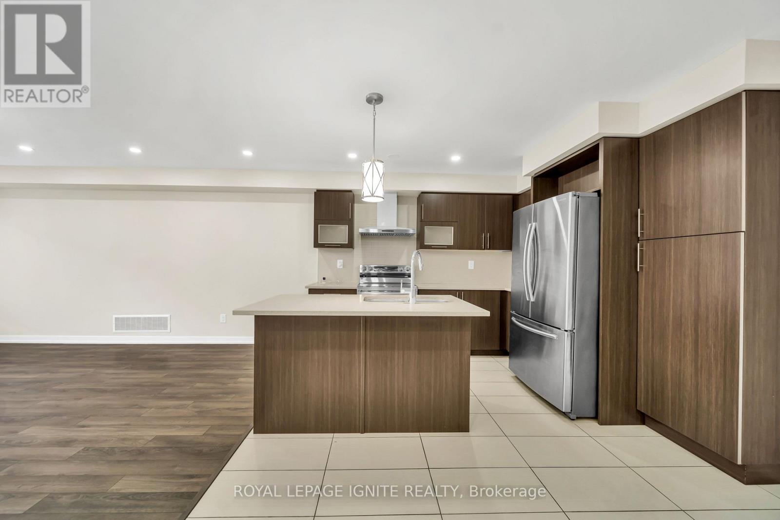 14 Hoover Road, Brampton, Ontario  L7A 4L2 - Photo 12 - W13025508