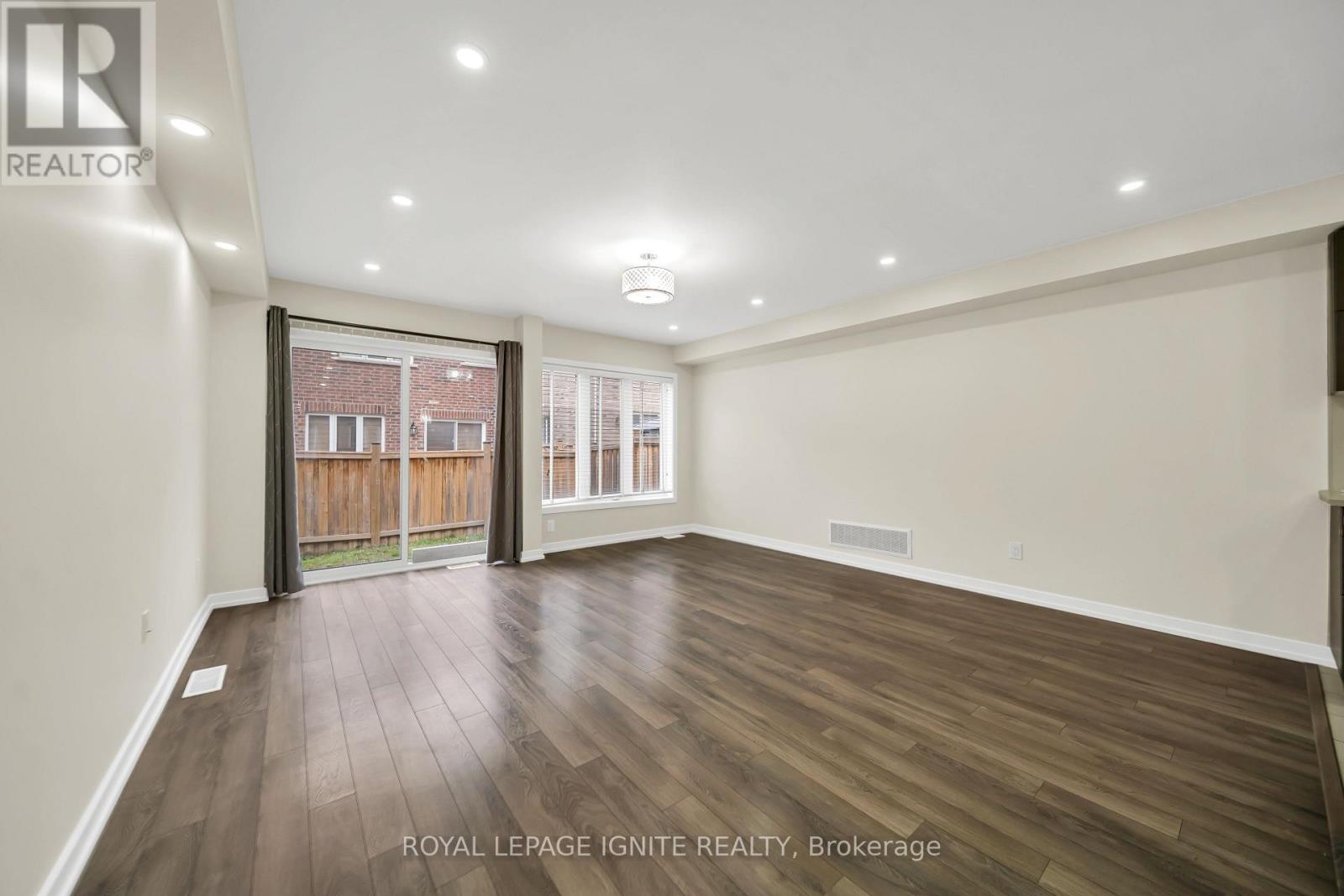 14 Hoover Road, Brampton, Ontario  L7A 4L2 - Photo 17 - W13025508