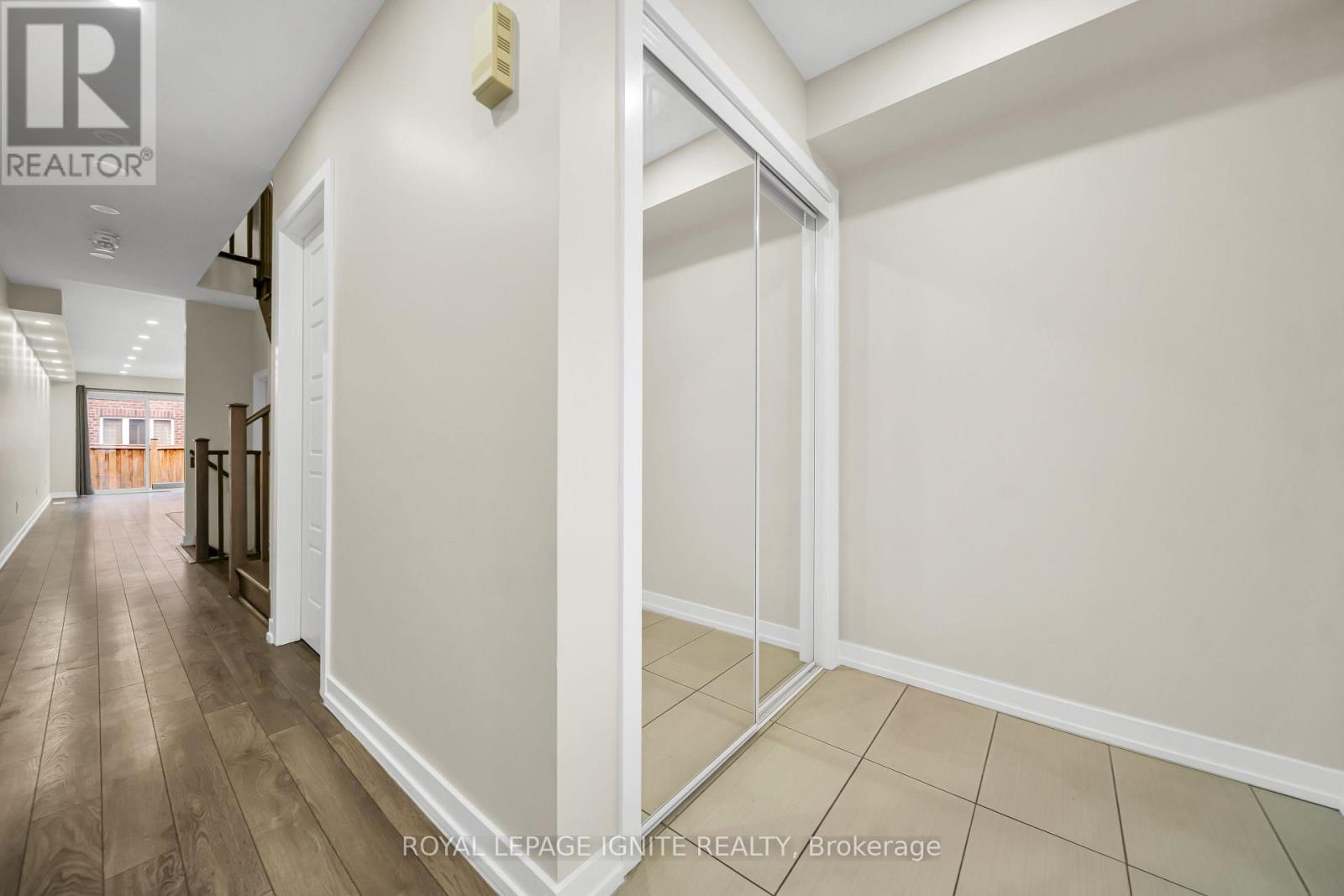 14 Hoover Road, Brampton, Ontario  L7A 4L2 - Photo 9 - W13025508