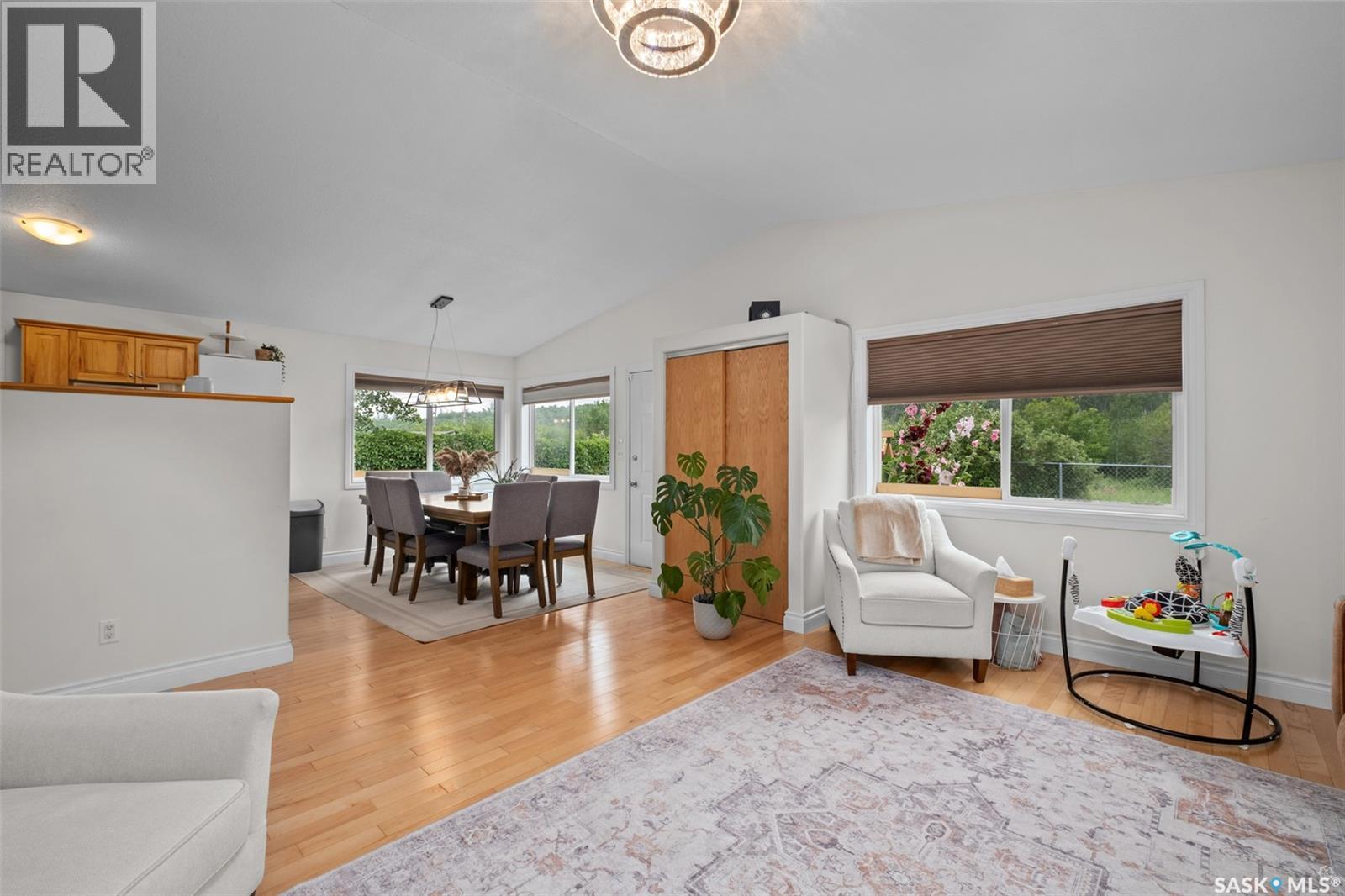 1255 18th Street W, Prince Albert, Saskatchewan  S6V 4B6 - Photo 16 - SK033444