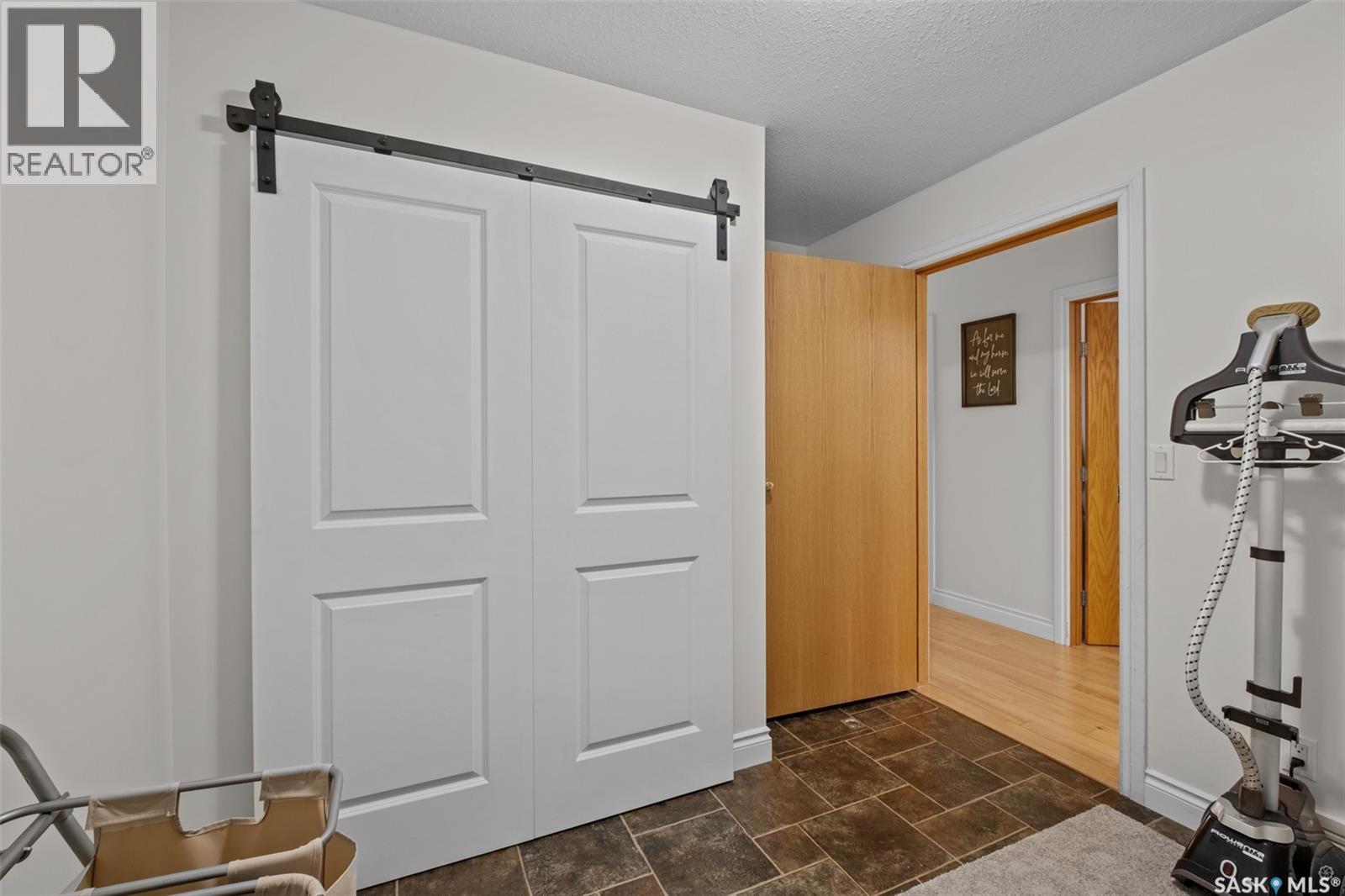 1255 18th Street W, Prince Albert, Saskatchewan  S6V 4B6 - Photo 19 - SK033444