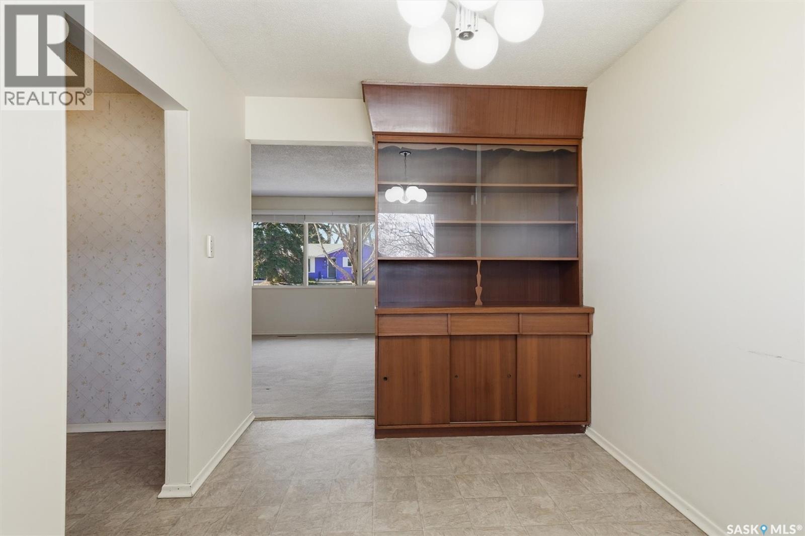 1 Sparling Crescent, Saskatoon, Saskatchewan  S7H 3M1 - Photo 12 - SK033420