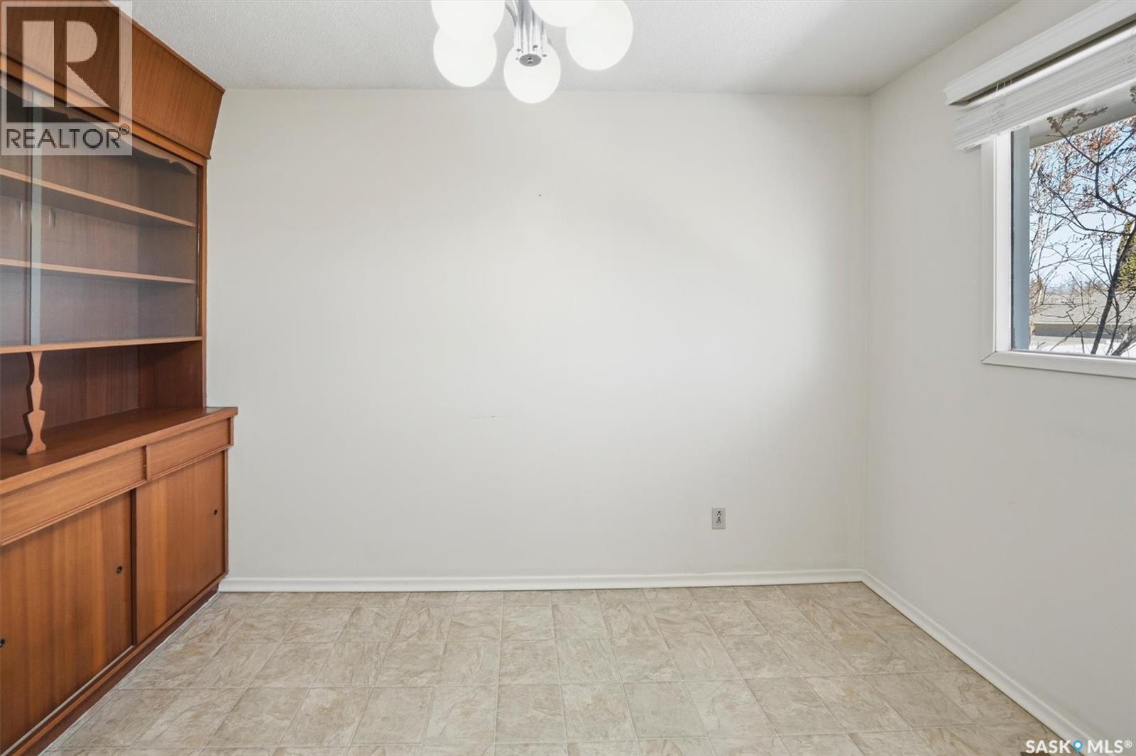 1 Sparling Crescent, Saskatoon, Saskatchewan  S7H 3M1 - Photo 14 - SK033420