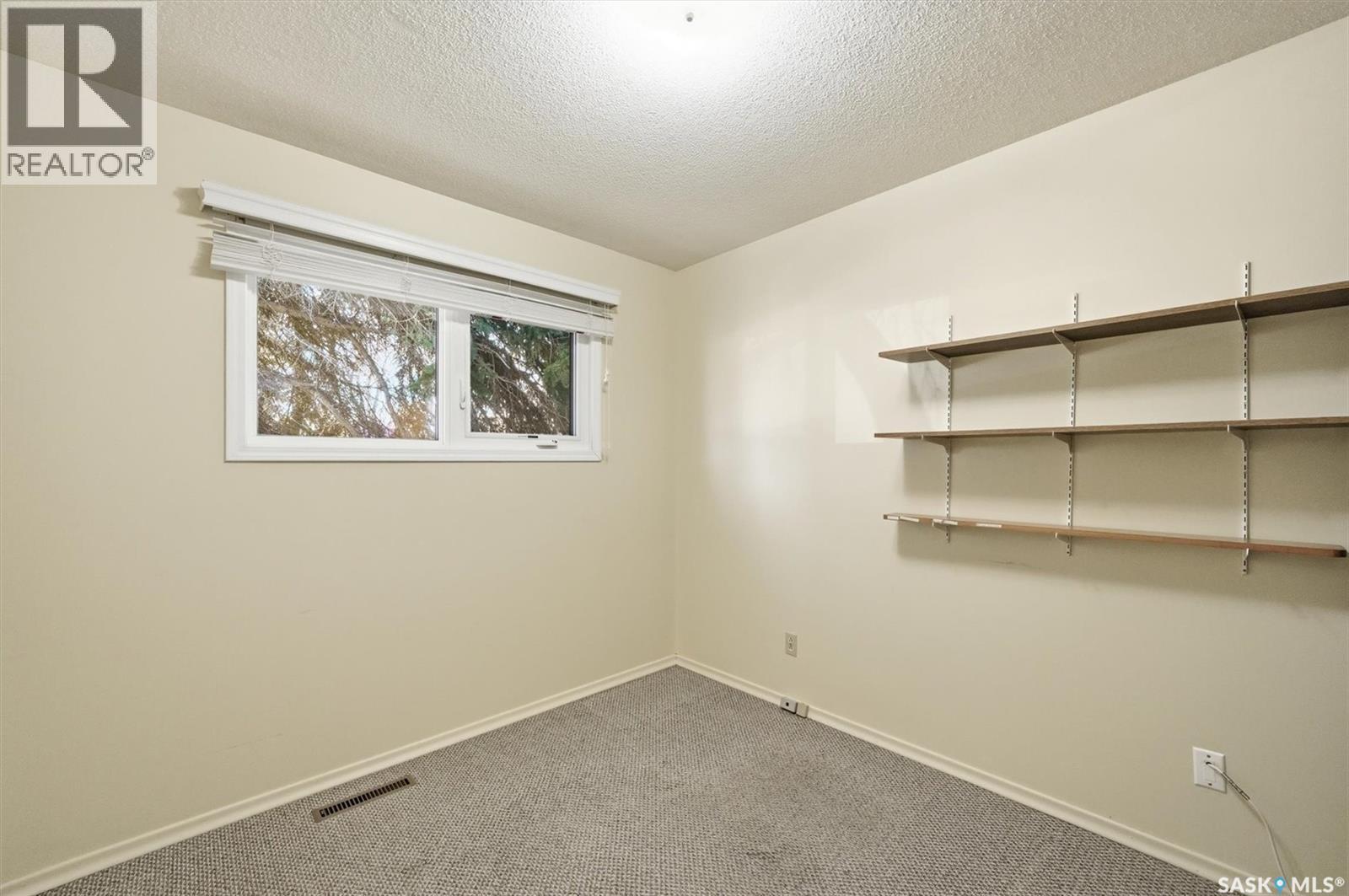 1 Sparling Crescent, Saskatoon, Saskatchewan  S7H 3M1 - Photo 25 - SK033420