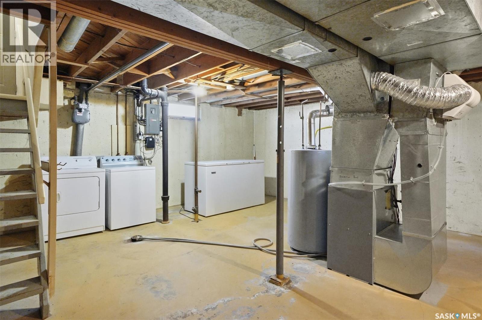 1 Sparling Crescent, Saskatoon, Saskatchewan  S7H 3M1 - Photo 35 - SK033420