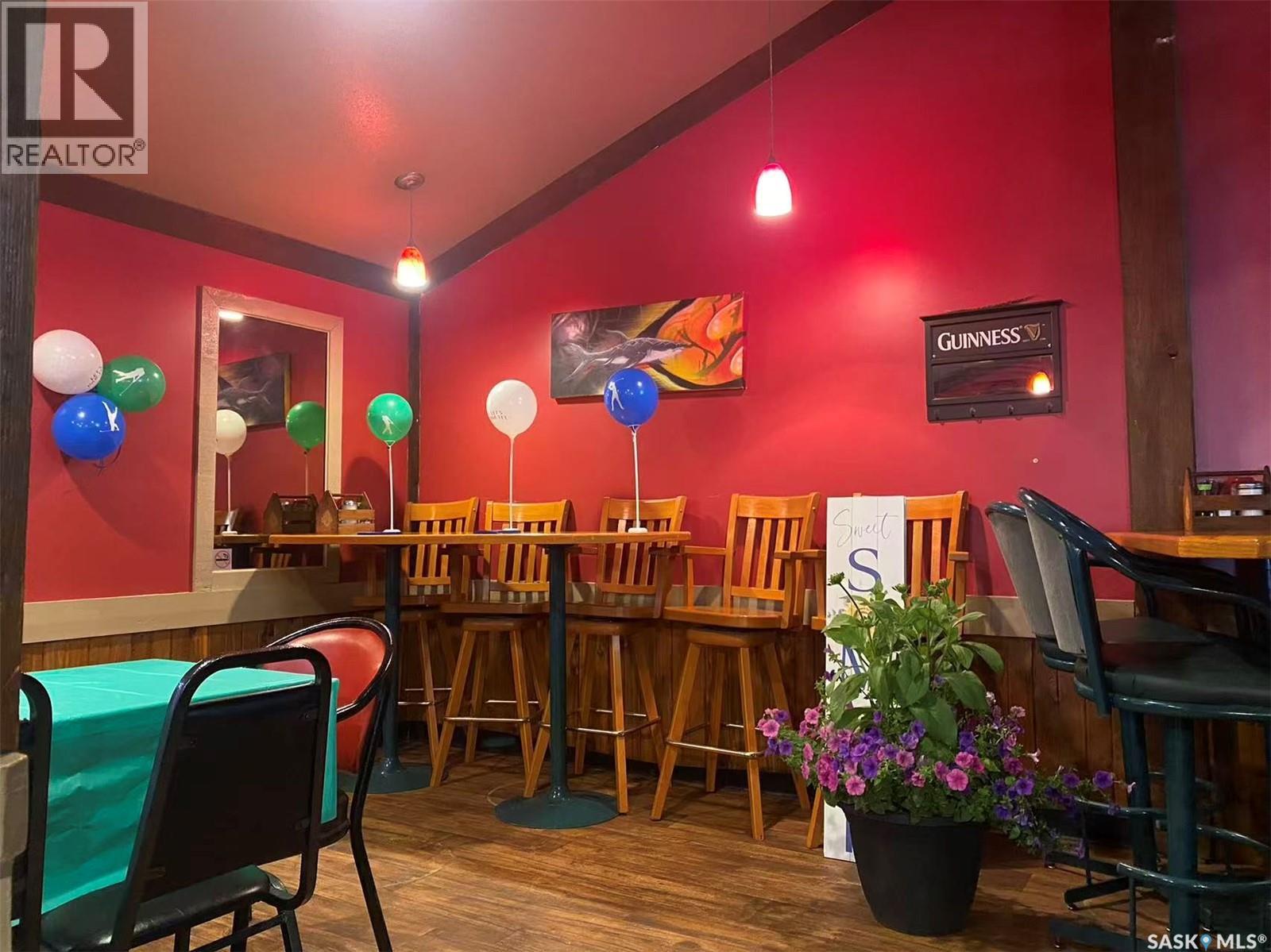 409 Martin Street, Burstall, Saskatchewan  S0N 0H0 - Photo 3 - SK033410