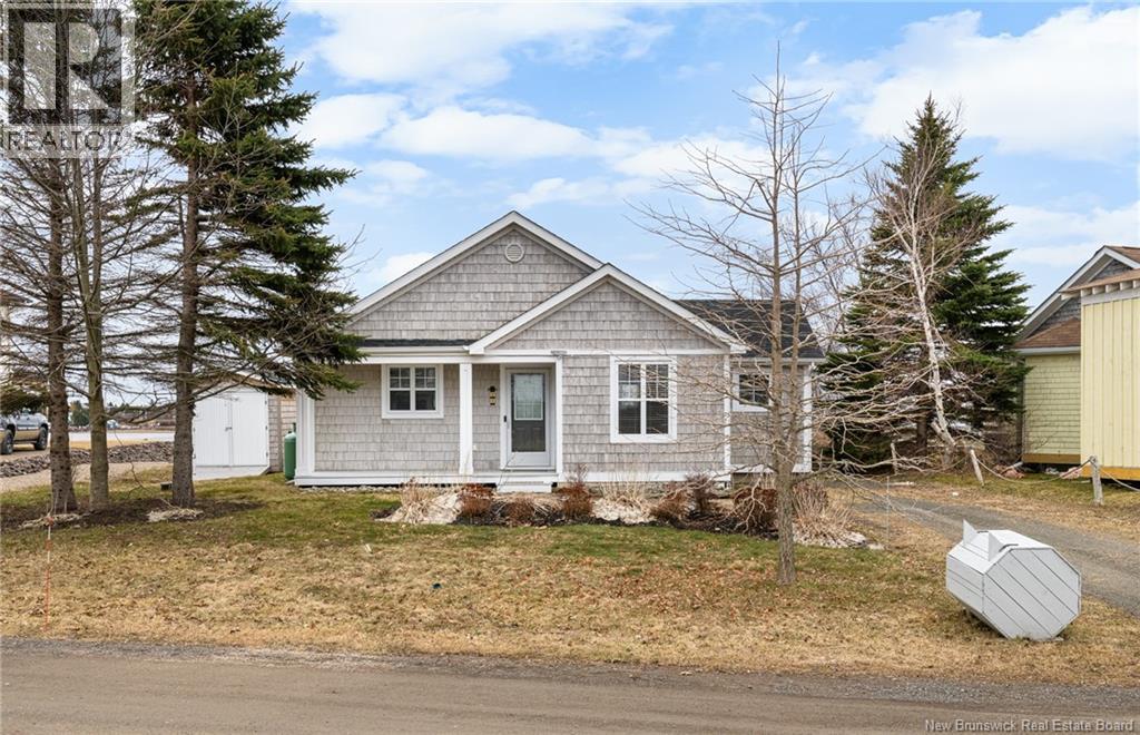 54 Acadie Street, Cocagne, New Brunswick  E4R 5Y6 - Photo 2 - NB137649