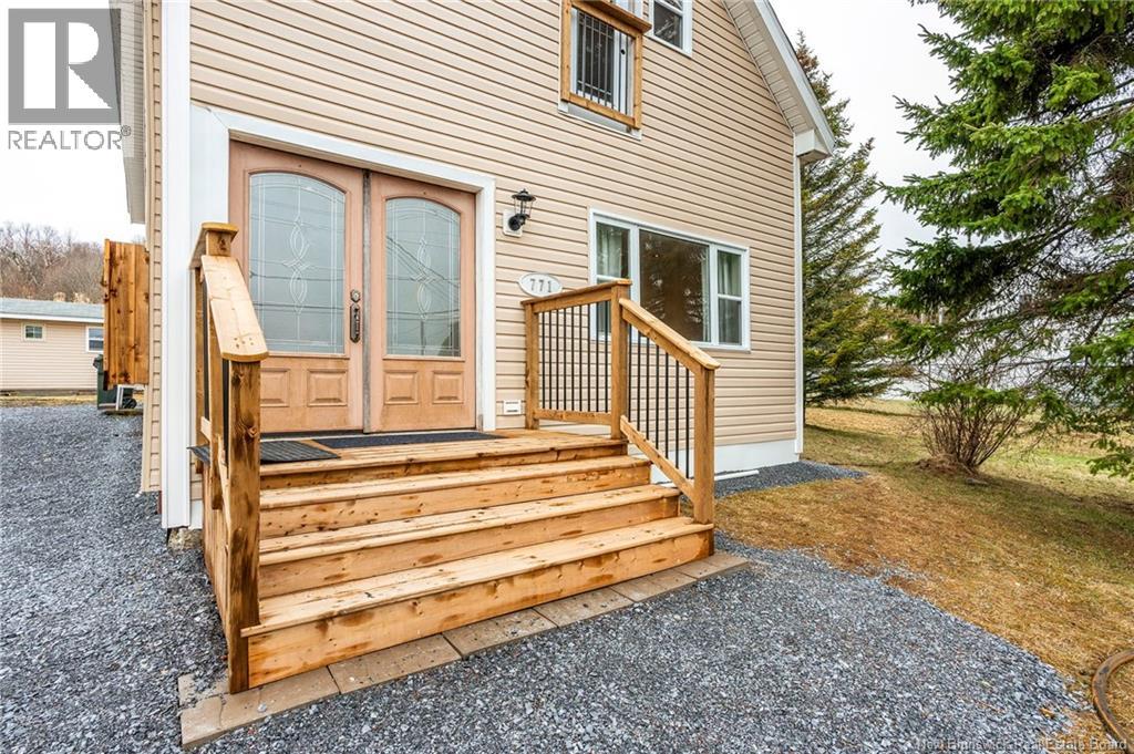 771 Bay Street, Saint John, New Brunswick  L4J 6X4 - Photo 3 - NB137483