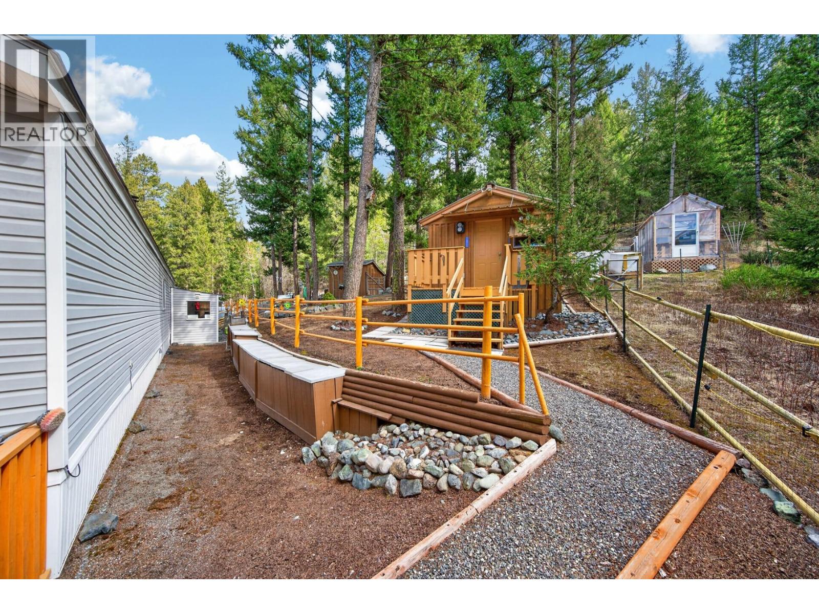 4472 Iron Mountain Road, Merritt, British Columbia  V1K 1B8 - Photo 55 - 10382976