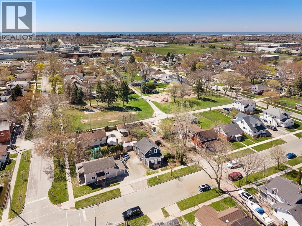 30 Askew Street, Leamington, Ontario  N8H 1X7 - Photo 12 - 26008753