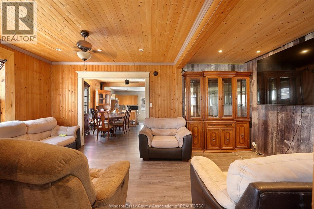 30 Askew Street, Leamington, Ontario  N8H 1X7 - Photo 20 - 26008753