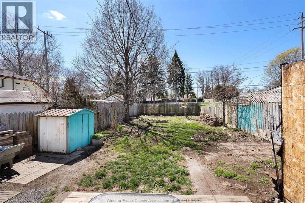 30 Askew Street, Leamington, Ontario  N8H 1X7 - Photo 6 - 26008753