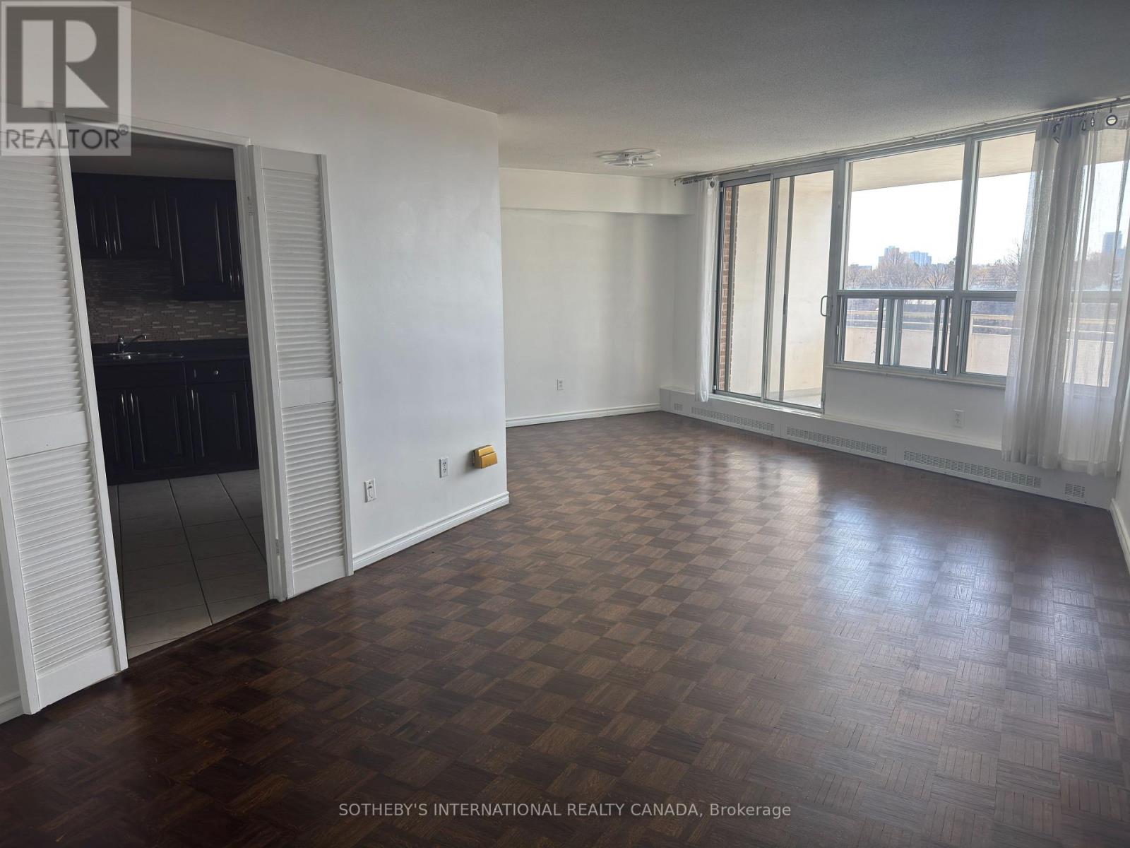 706 - 60 Pavane Link Way, Toronto, Ontario  M3C 2Y6 - Photo 5 - C13020972