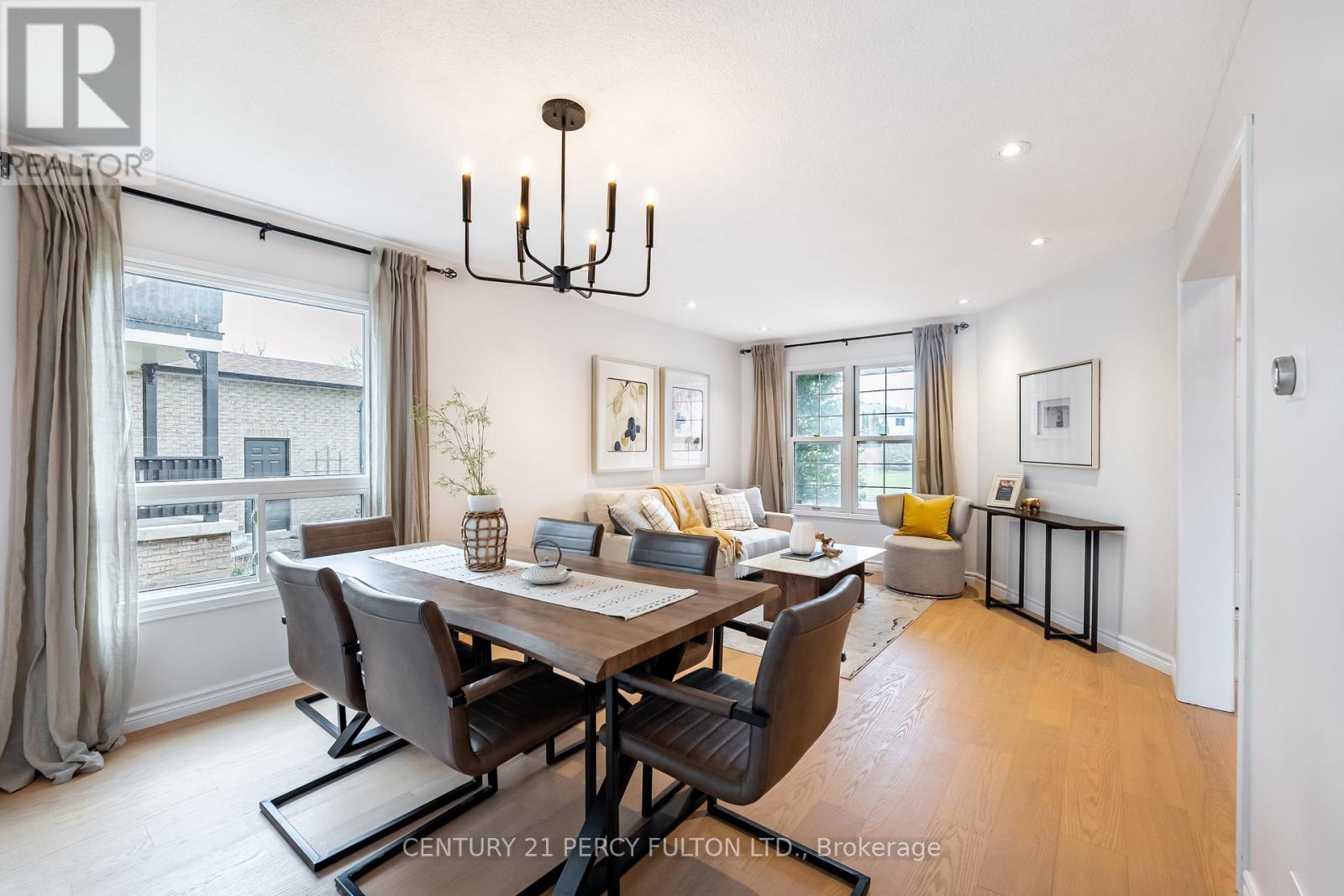 1506 Bentley Lane, Pickering, Ontario  L1X 2M5 - Photo 5 - E12944496