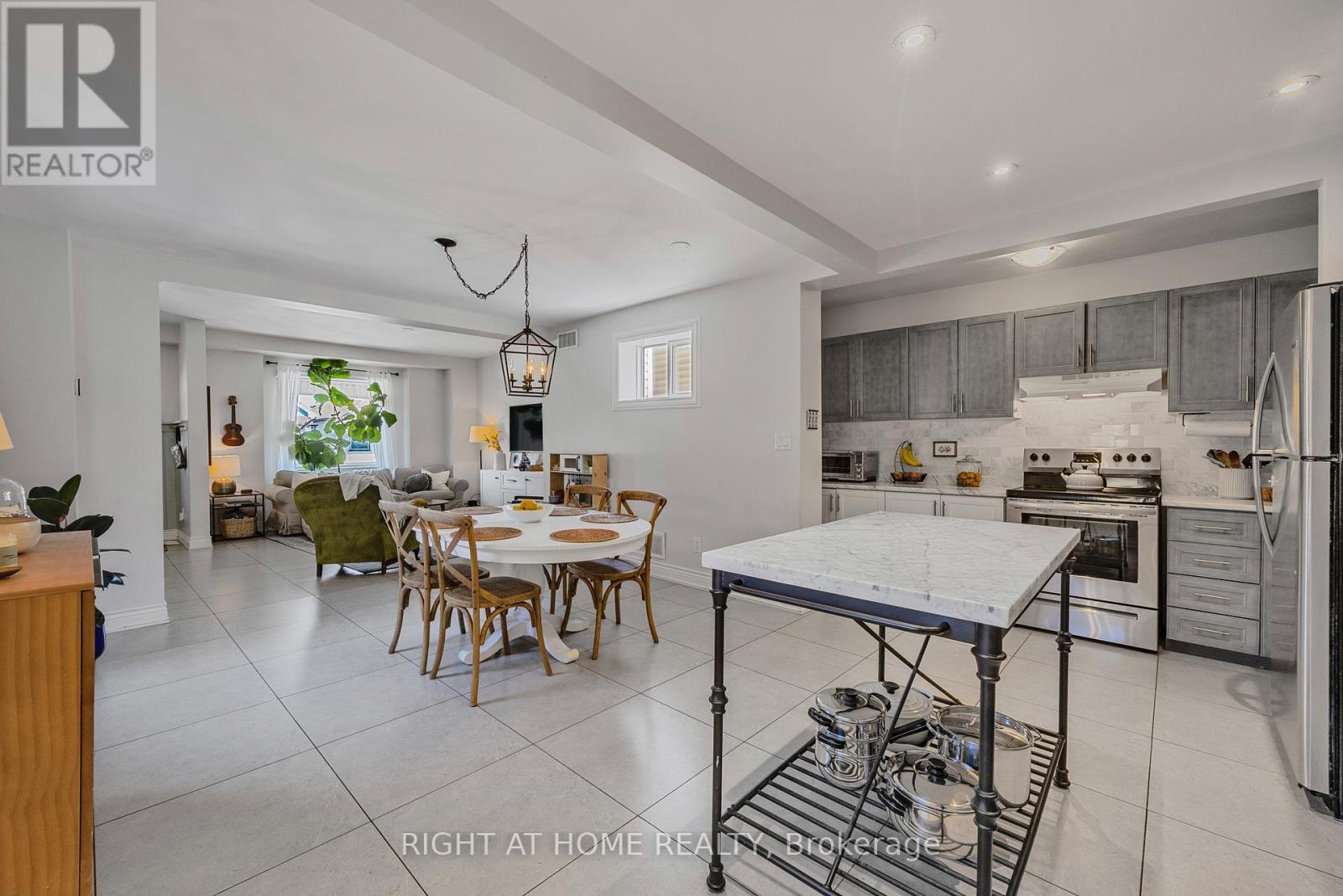 71 Robins Avenue, Hamilton, Ontario  L8H 4N3 - Photo 10 - X13025536