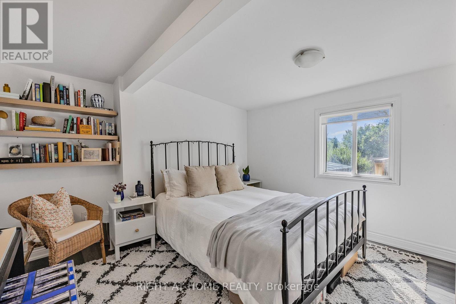 71 Robins Avenue, Hamilton, Ontario  L8H 4N3 - Photo 12 - X13025536