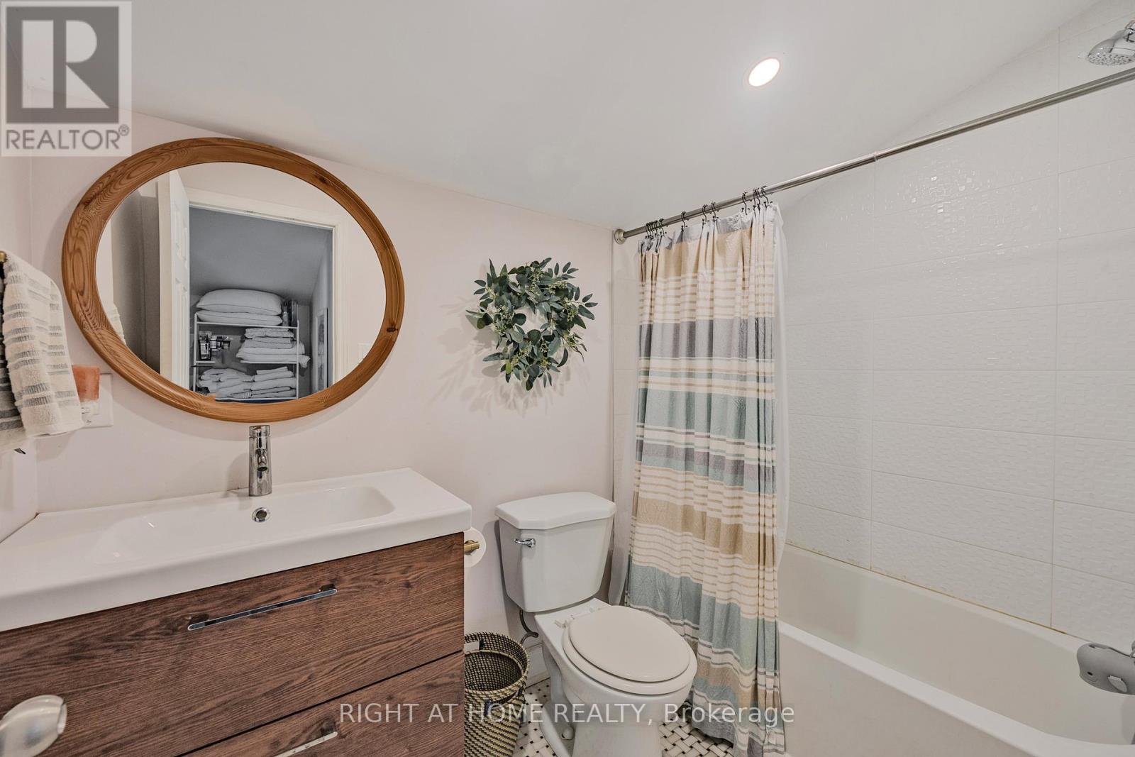 71 Robins Avenue, Hamilton, Ontario  L8H 4N3 - Photo 20 - X13025536