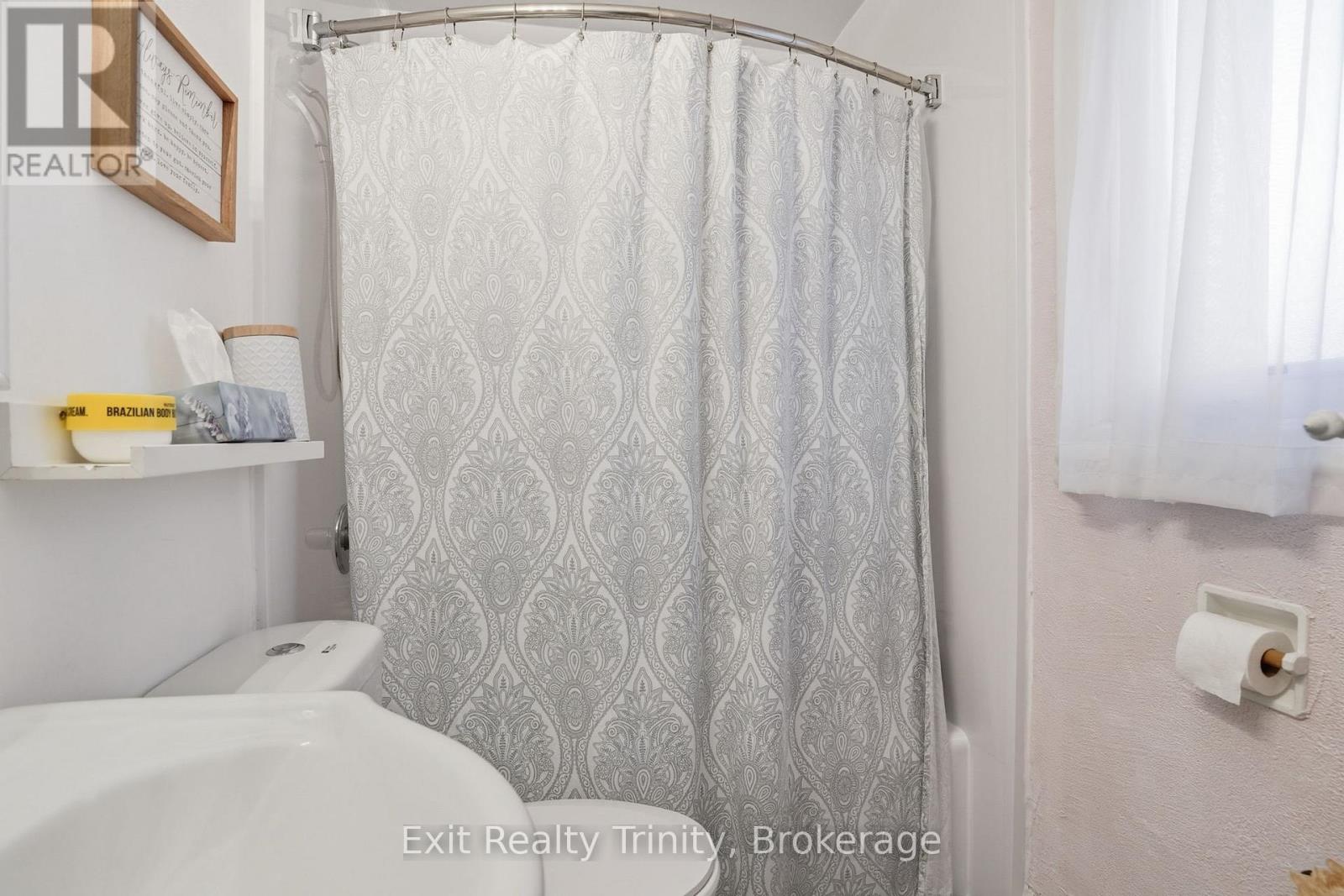 131 East 18th Street N, Hamilton, Ontario  L9A 4P2 - Photo 13 - X13025588