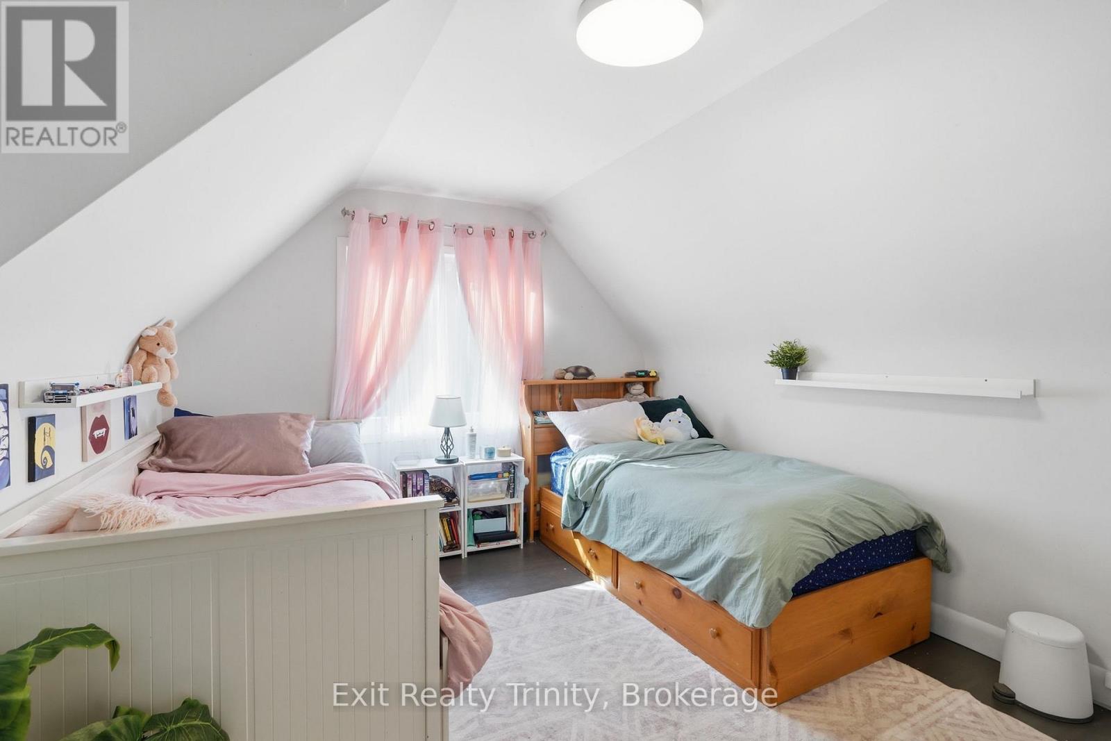 131 East 18th Street N, Hamilton, Ontario  L9A 4P2 - Photo 14 - X13025588