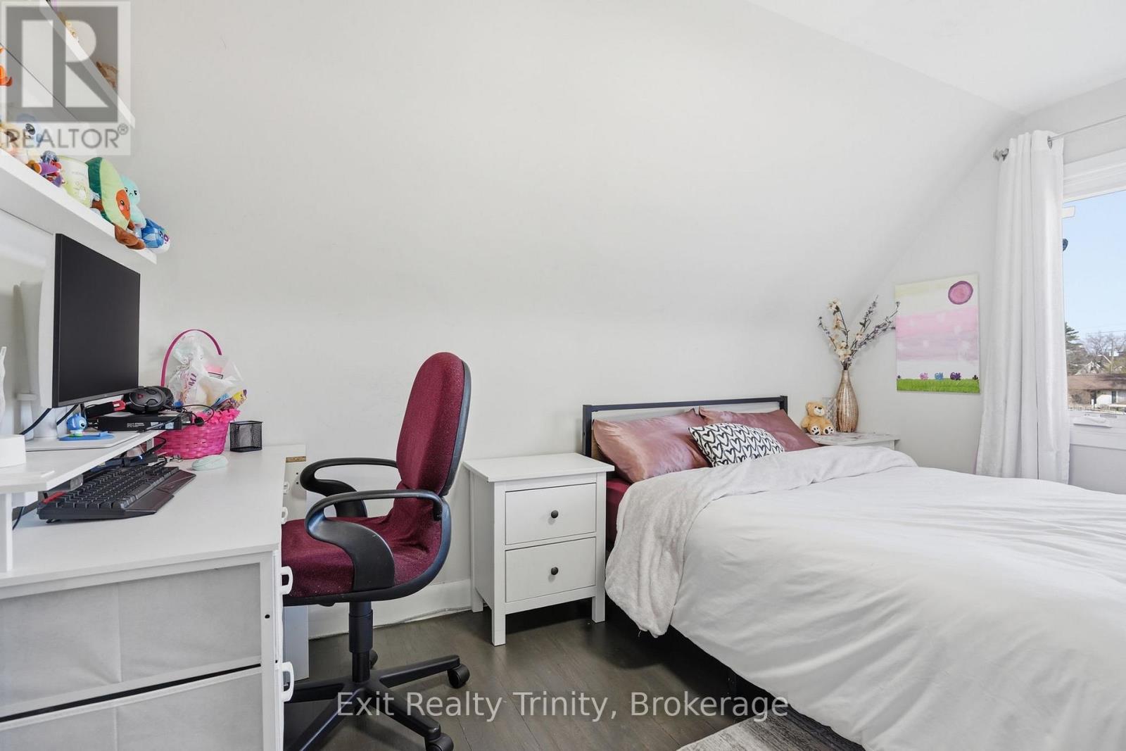 131 East 18th Street N, Hamilton, Ontario  L9A 4P2 - Photo 18 - X13025588