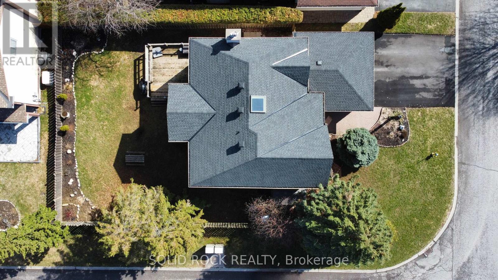 41 Framingham Crescent, Ottawa, Ontario  K2J 3J4 - Photo 5 - X12884626