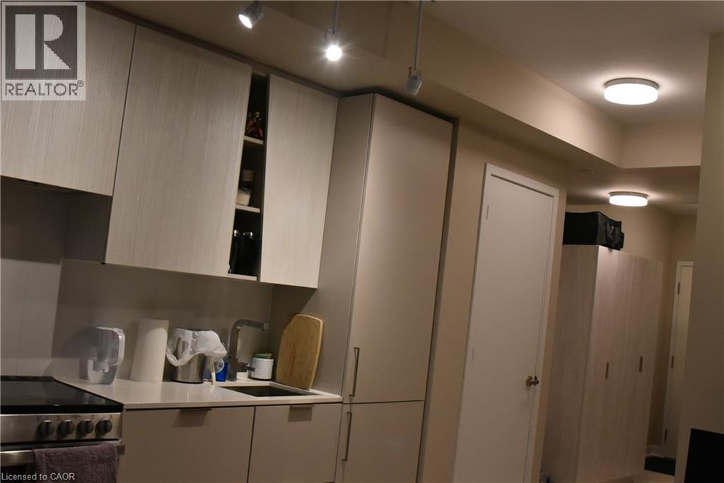 3900 Confederation Parkway Unit# 911, Mississauga, Ontario  L5B 0M3 - Photo 14 - 40822853