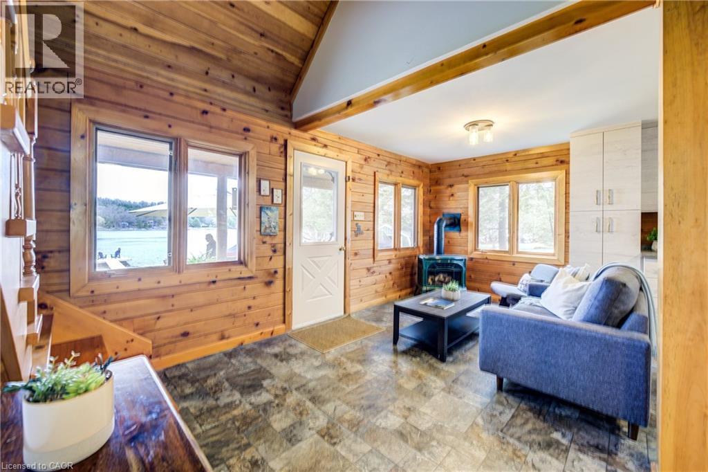 462 Road 4 N, Conestogo Lake, Ontario  N0B 2S0 - Photo 3 - 40822834