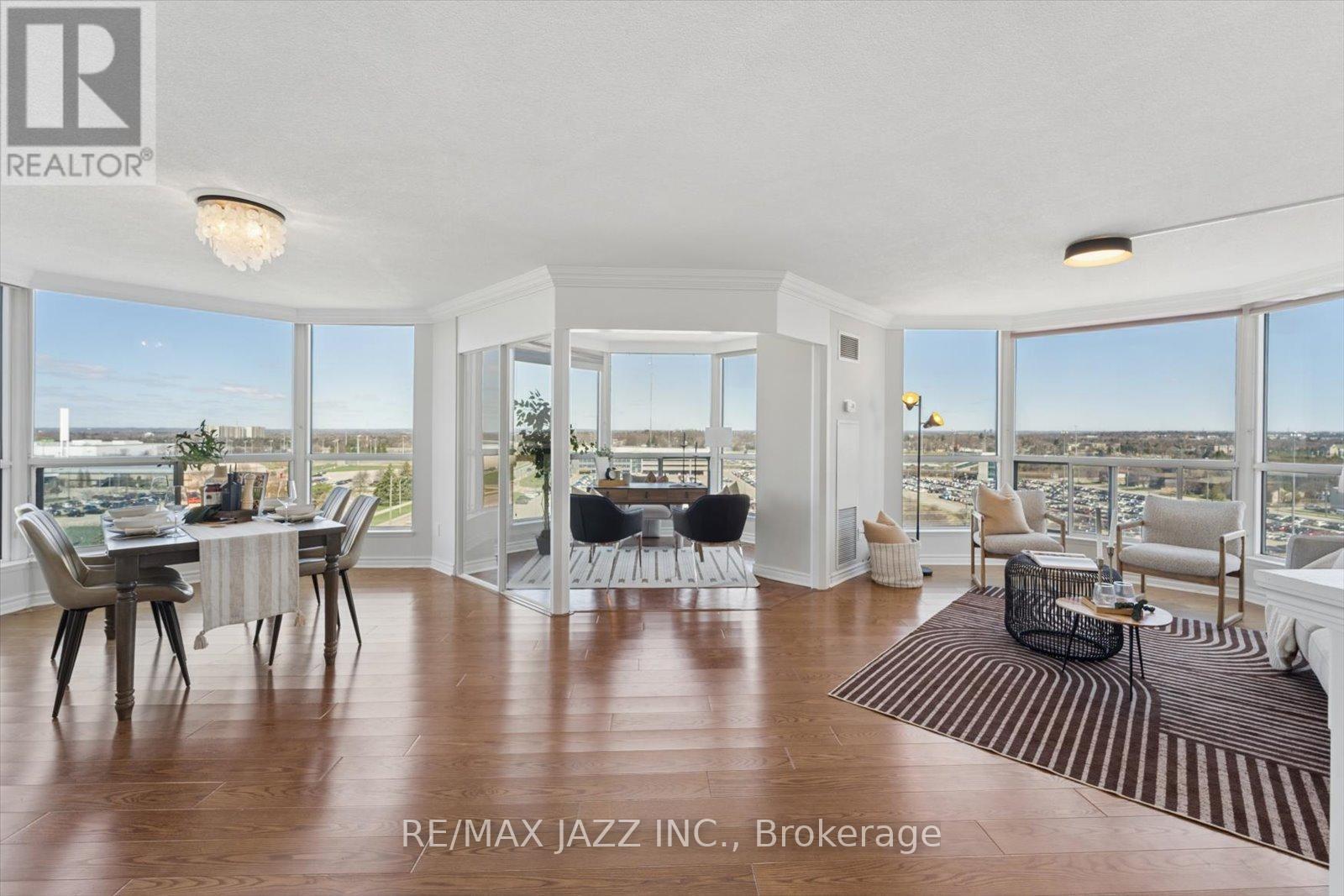 1112 - 360 Watson Street W, Whitby, Ontario  L1N 9G2 - Photo 4 - E13025628