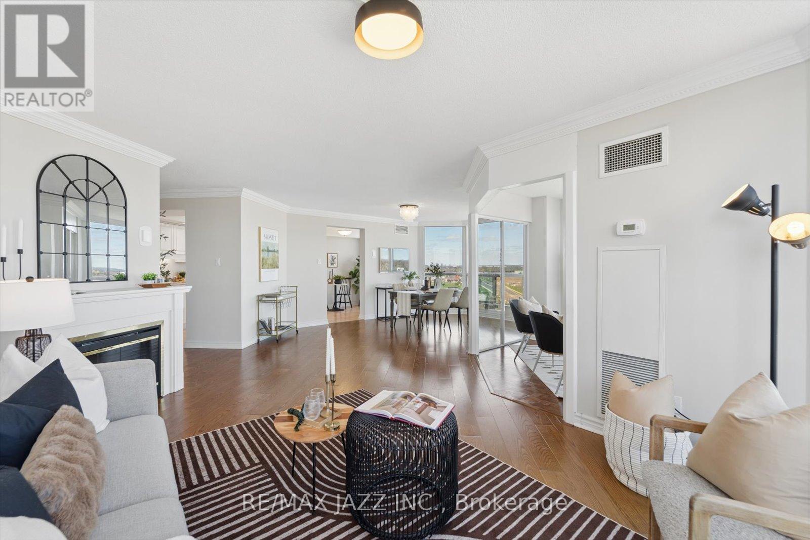 1112 - 360 Watson Street W, Whitby, Ontario  L1N 9G2 - Photo 7 - E13025628