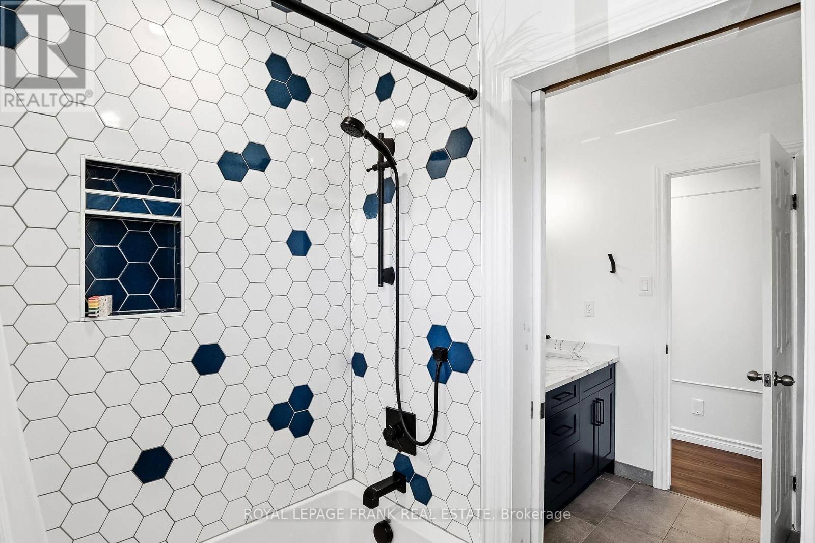 157 Blossom Court, Scugog, Ontario  L9L 1G5 - Photo 19 - E13025800