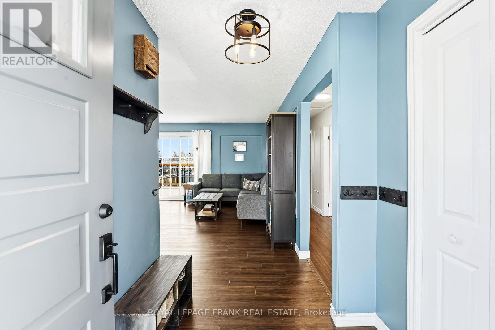 157 Blossom Court, Scugog, Ontario  L9L 1G5 - Photo 3 - E13025800