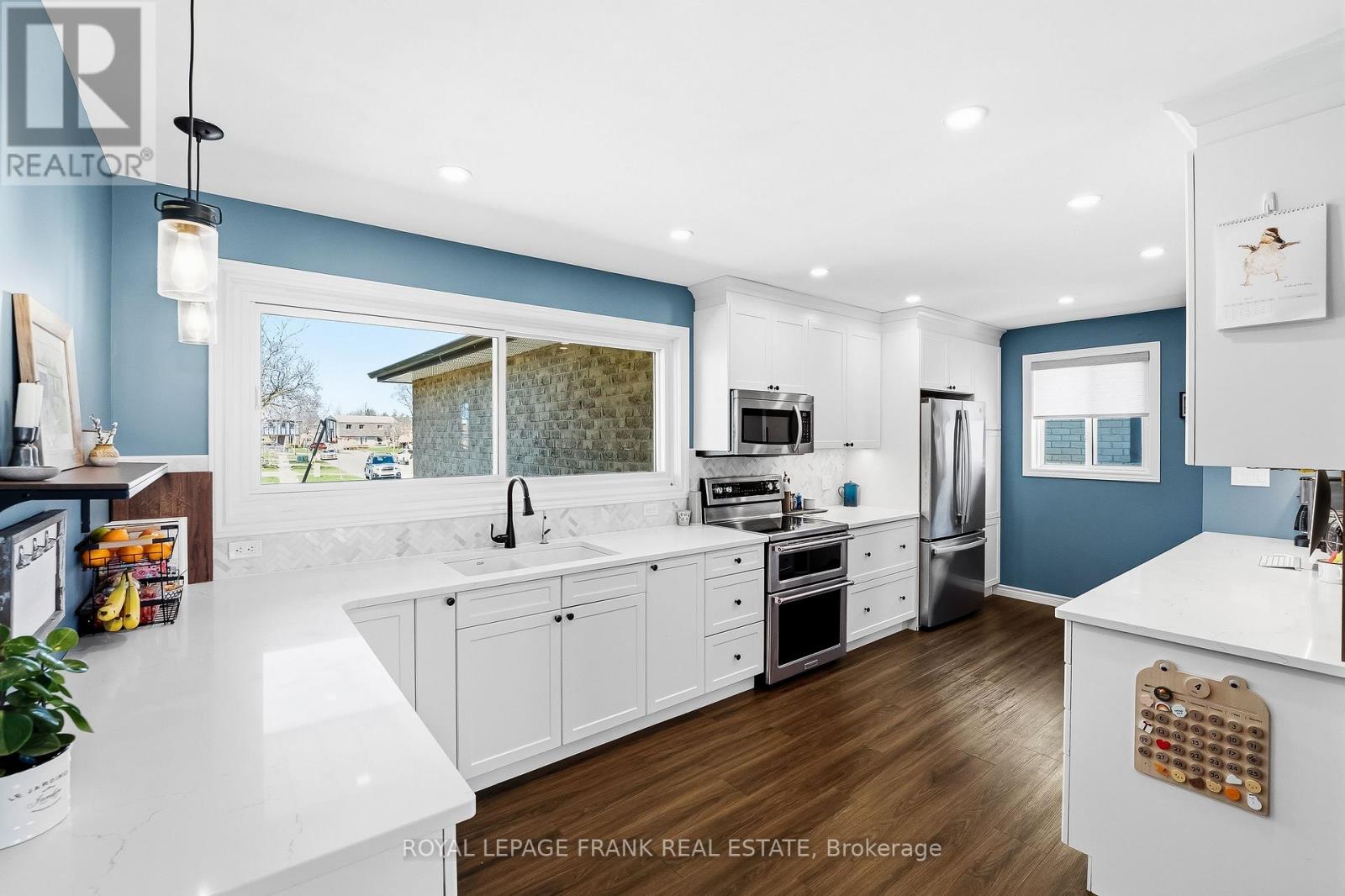 157 Blossom Court, Scugog, Ontario  L9L 1G5 - Photo 7 - E13025800