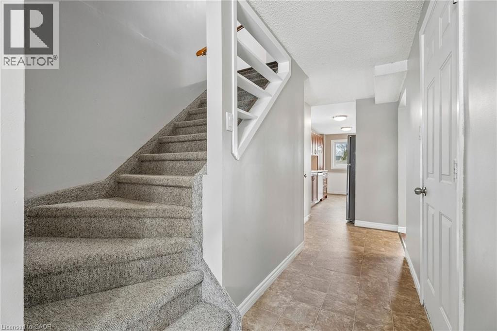 62 Corbett Drive, Barrie, Ontario  L4M 5V2 - Photo 13 - 40820385