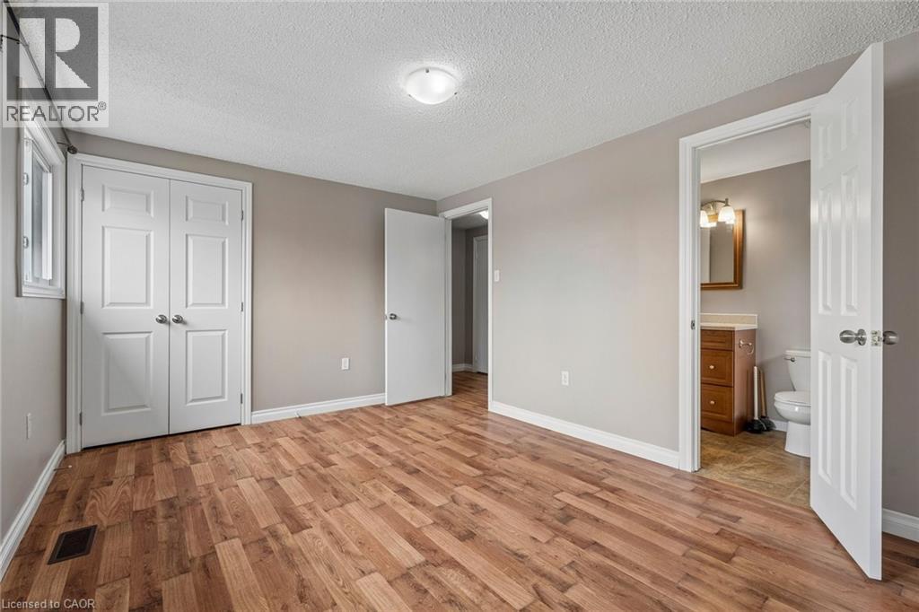 62 Corbett Drive, Barrie, Ontario  L4M 5V2 - Photo 19 - 40820385